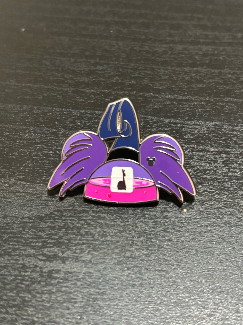 Official Disney Pin Trading Wave B Hidden Mickey Yzma hat